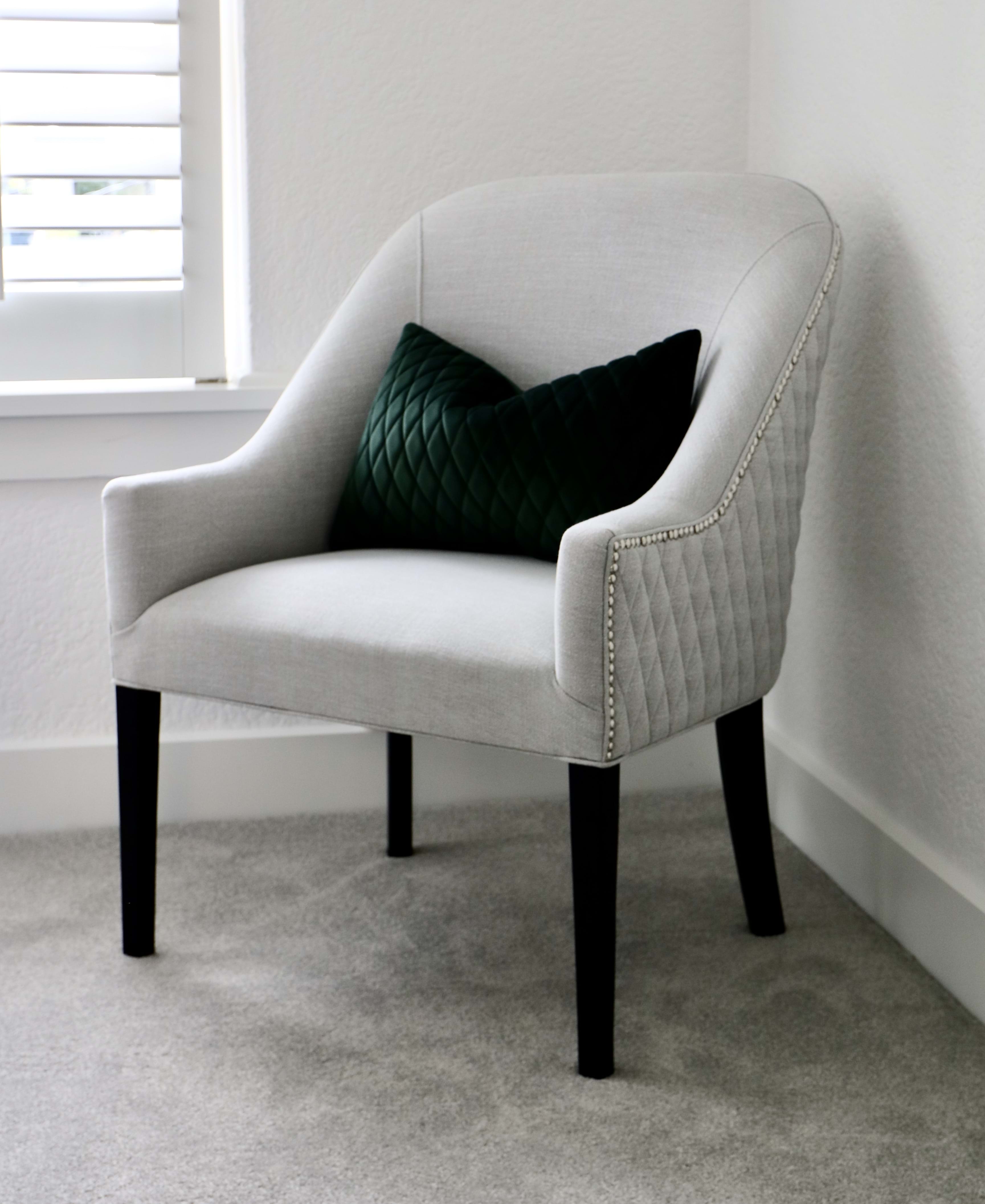 wing chair, arm chair, lounge chair, chesterfield, tufted, diamond